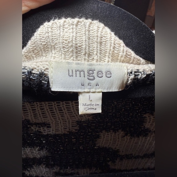 Umgee Cream and Black Animal Print Cardigan - Picture 4 of 5